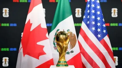 拜仁捍卫不败荣耀！滕哈格妙用录像战术助队夺冠